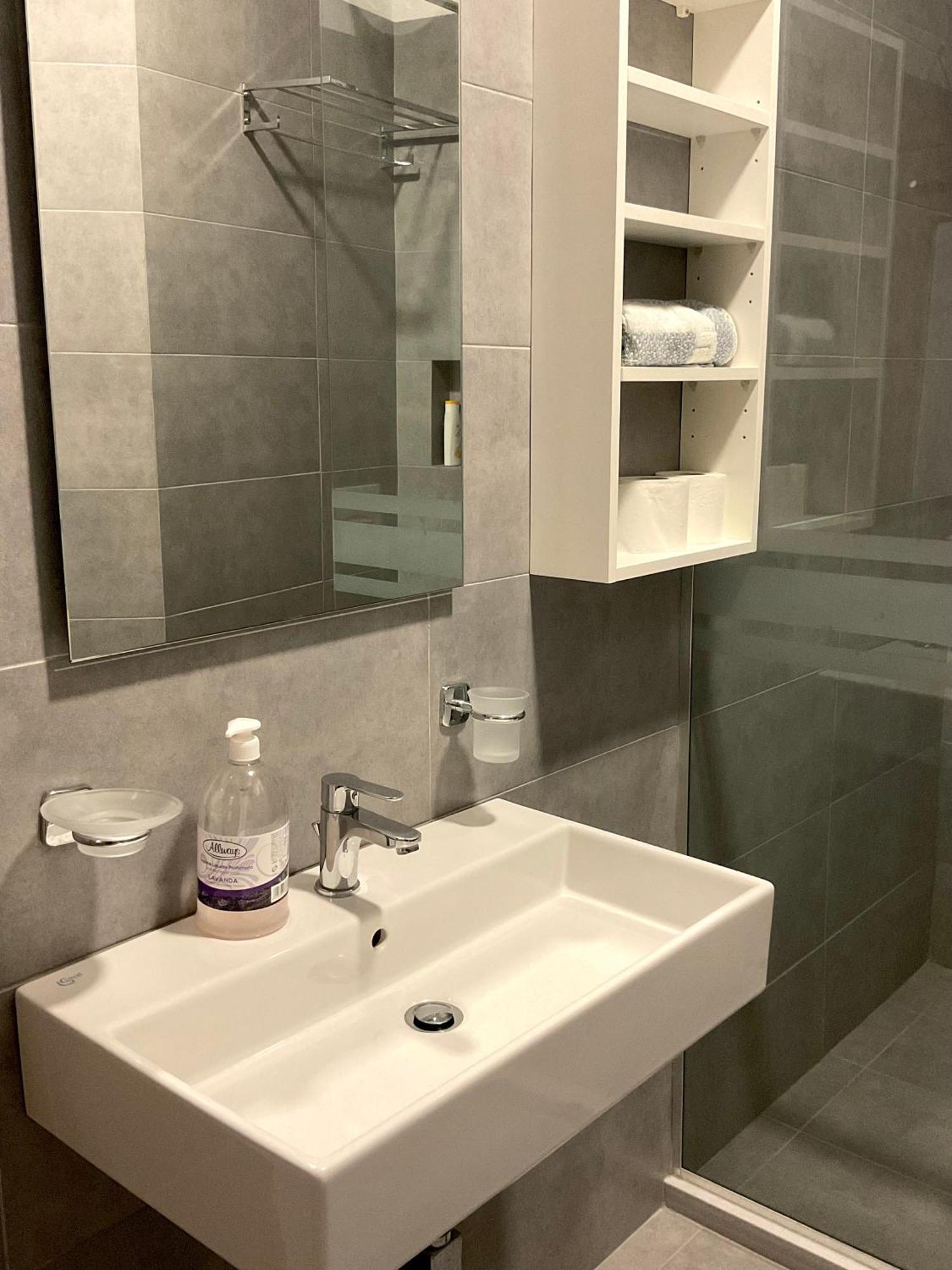 Mojito Beach Apartments With Free Parking ซารานเดอ ห้อง รูปภาพ