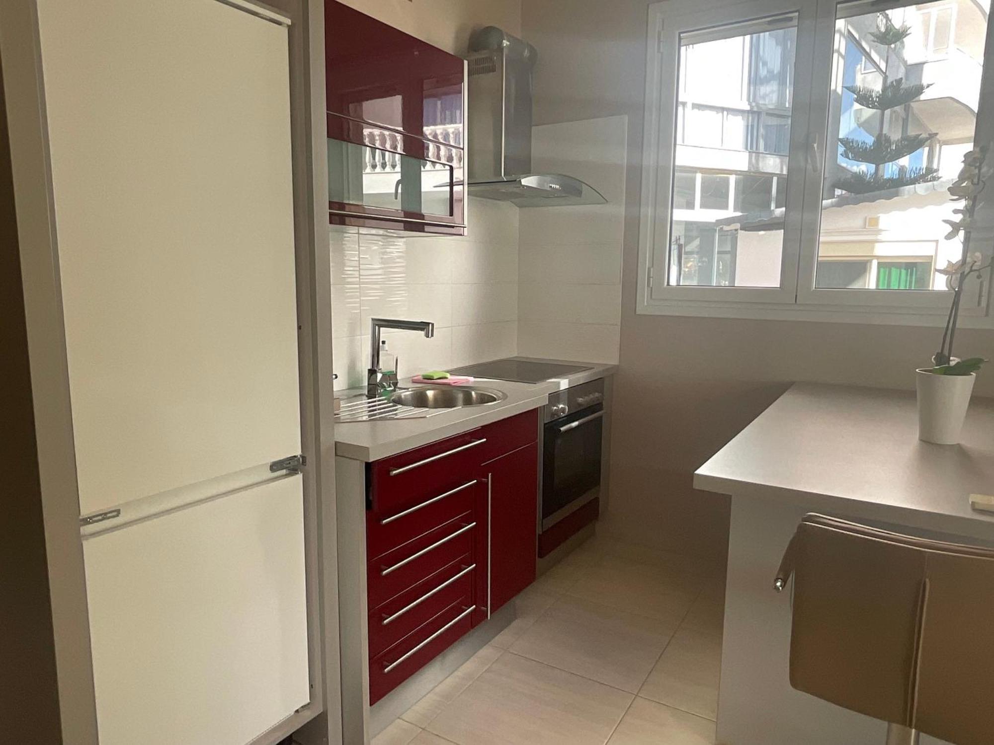 Mojito Beach Apartments With Free Parking ซารานเดอ ภายนอก รูปภาพ